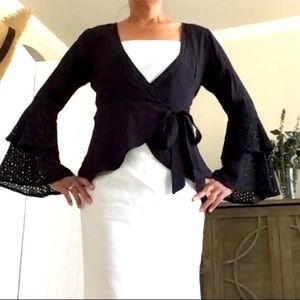 Black blouse with dramatic flamenco sleeves🔥